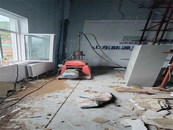 嘉祥地基基础下沉墙体裂缝加固注浆顶升施工